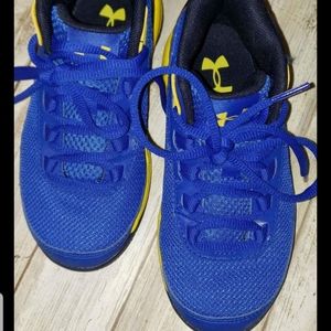 Kids Under Armour size 13